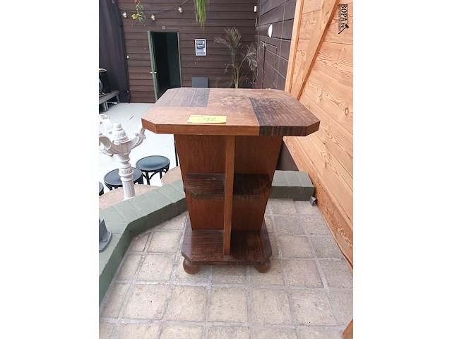 Lot 182 - art deco café tafel - afbeelding 1 van  3
