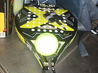 Lot 182 - ballen en rackets. 15 stuks - afbeelding 1 van  5