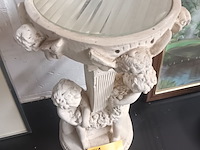 Lot 182 - sokkel met lamp - afbeelding 3 van  5