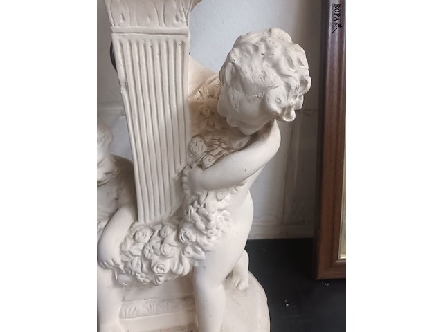 Lot 182 - sokkel met lamp - afbeelding 5 van  5
