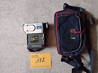 Lot 182 - sony handycam vision met opbergzakje - afbeelding 1 van  1