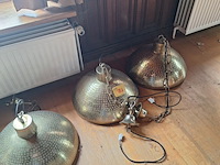 Lot 183 - hanglampen. 3 stuks - afbeelding 1 van  2