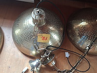 Lot 183 - hanglampen. 3 stuks - afbeelding 2 van  2