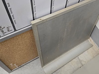 Lot 183 - magneet/prikbord 2 stuks - afbeelding 2 van  3