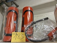 Lot 183 - metalen opbergdoos brandweerapparaat - 2 stuks