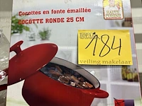Lot 184 - gietijzeren cocotte rond 25cm