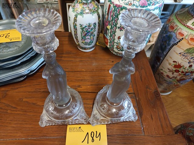 Lot 184 - kandelaars in glas. 2 stuks - afbeelding 4 van  4