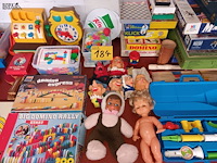Lot 184 - speelgoed en gezelschapsspelen. 53 stuks - afbeelding 1 van  7