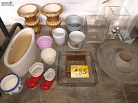 Lot 185 - bloempotten. 26 stuks - afbeelding 1 van  4