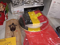 Lot 185 - decoratie en tafelgerei. 22 stuks - afbeelding 4 van  5