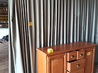 Lot 185 - gordijnen - afbeelding 2 van  2