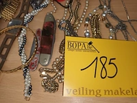 Lot 185 - juwelen, horloges en parfum - afbeelding 6 van  6