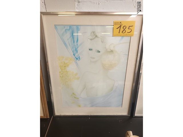Lot 185 - kader vrouw - afbeelding 1 van  3