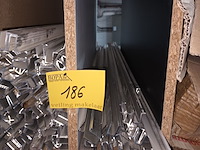 Lot 186 - aluminium profielen - afbeelding 2 van  4