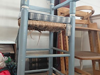 Lot 186 - kinderstoelen: tripptrapp met veiligheid en kinderstoel hoog - afbeelding 2 van  2