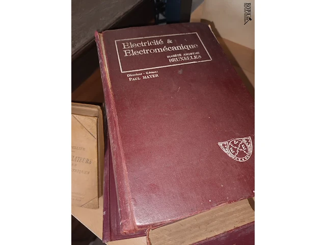 Lot 186 - oude boeken over elektriciteit. 8 stuks - afbeelding 3 van  7