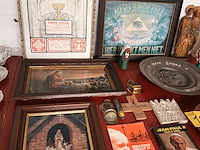 Lot 186 - religieus en devotie. 32 stuks - afbeelding 2 van  8