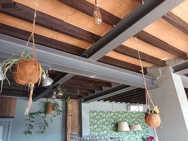 Lot 187 - hangpotten kokosnoot. 6 stuks - afbeelding 2 van  3