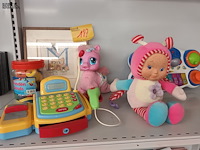 Lot 187 - kinderspeelgoed - 6 stuks - afbeelding 1 van  4
