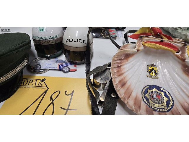 Lot 187 - politie gadgets 10 stuks - afbeelding 4 van  7