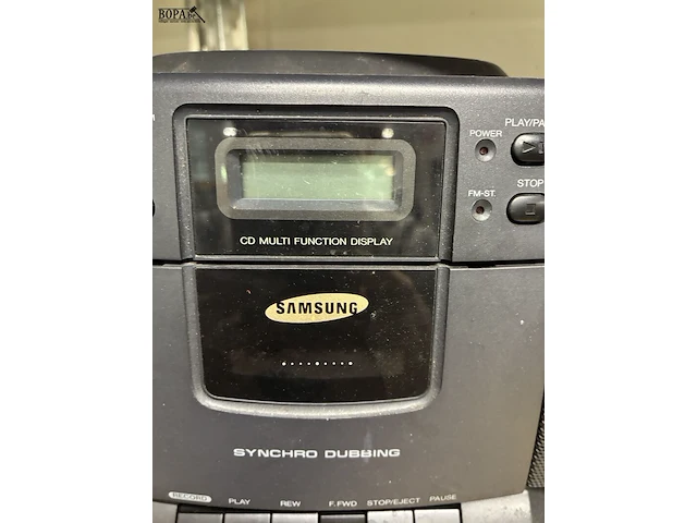 Lot 187 - radio's samsung en magnum - 2 stuks - afbeelding 5 van  11