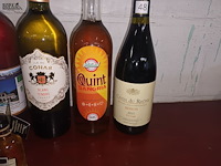 Lot 187 - wijn en alcoholische dranken. 12 stuks - afbeelding 4 van  4