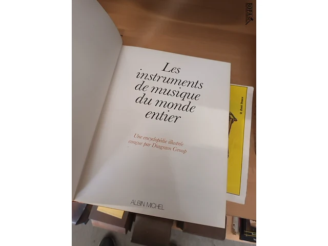Lot 188 - boeken over muziekinstrumenten. 3 stuks - afbeelding 4 van  8