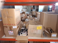 Lot 188 - materiaal voor led verlichting - afbeelding 2 van  5