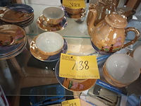 Lot 188 - oosters koffieservies. 15 stuks - afbeelding 1 van  3