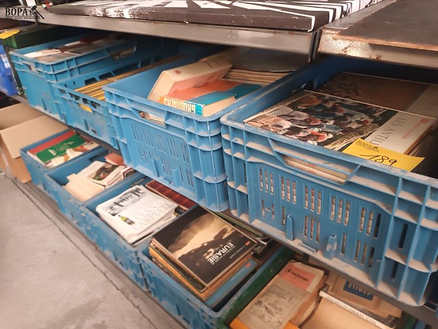 Lot 189 - boeken - afbeelding 1 van  3