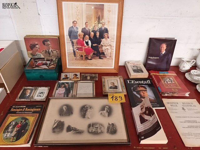 Lot 189 - koningshuis. 16 stuks - afbeelding 1 van  5