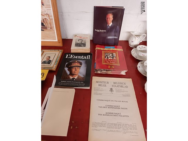 Lot 189 - koningshuis. 16 stuks - afbeelding 2 van  5