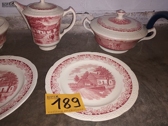 Lot 189 - servies boerenhoeve. 5 stuks - afbeelding 3 van  4