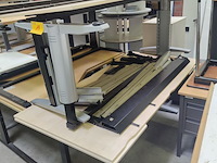 Lot 19 - burelen - 3 stuks - afbeelding 1 van  4