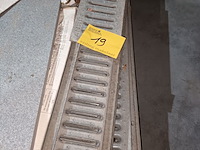 Lot 19 - gootroosters. 10 stuks