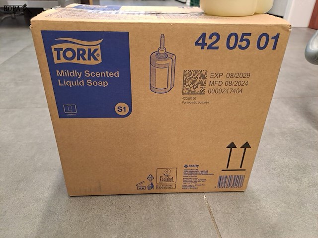 Lot 19 - handzeep tork navulling - 5 stuks - afbeelding 2 van  2