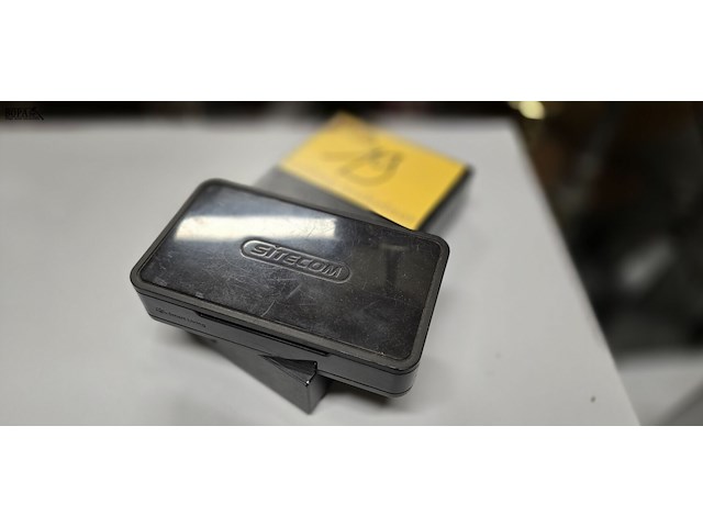 Lot 19 - harde schijven 2 stuks - afbeelding 1 van  3