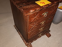 Lot 19 - houten ladekastje - afbeelding 3 van  4