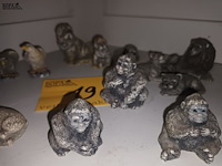 Lot 19 - kleine dierenfiguurtjes. 15 stuks - afbeelding 4 van  6
