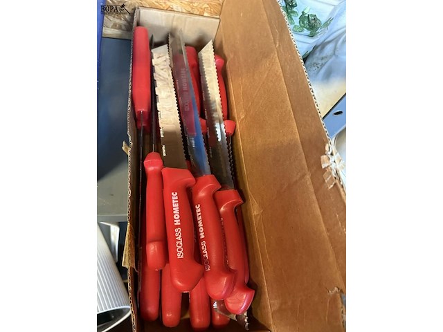 Lot 19 - lot isoglass hometec messen - afbeelding 2 van  2