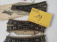 Lot 19 - märklin wissels - 3 stuks