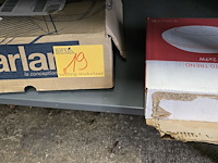 Lot 19 - plafondlampen 2 stuks - afbeelding 1 van  3