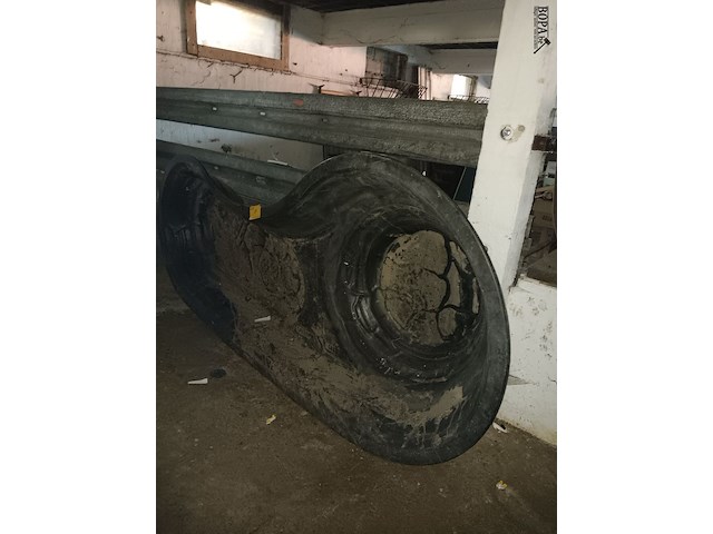 Lot 19 - pvc tuinvijver - afbeelding 1 van  1