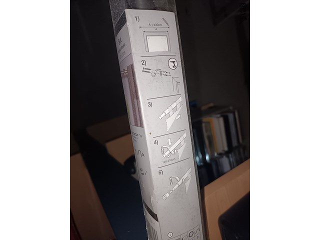 Lot 19 - uitschuifbare gordijnroede - afbeelding 3 van  4