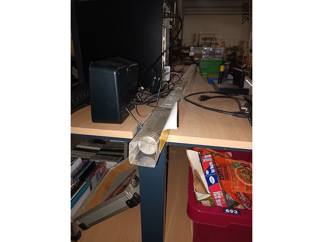 Lot 19 - uitschuifbare gordijnroede - afbeelding 4 van  4