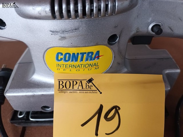 Lot 19 - vlakschuurmachine contra - afbeelding 2 van  4