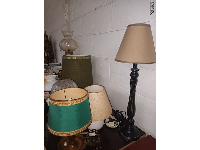 Lot 190 - lampedairs. 12 stuks - afbeelding 2 van  4