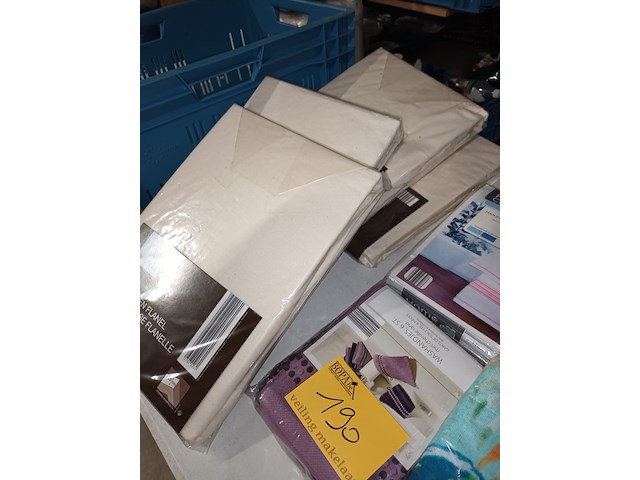 Lot 190 - linnen. 10 stuks - afbeelding 3 van  6
