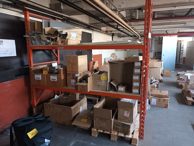 Lot 190 - pallet stellingrek - afbeelding 1 van  2