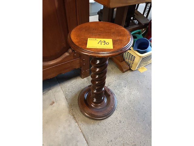 Lot 190 - planten staander - afbeelding 1 van  3